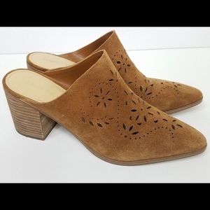 Ivanka Trump slip on mule with heel